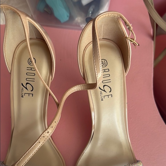 Rouge Tan Heels Sleek Stiletto Design - Picture 4 of 6